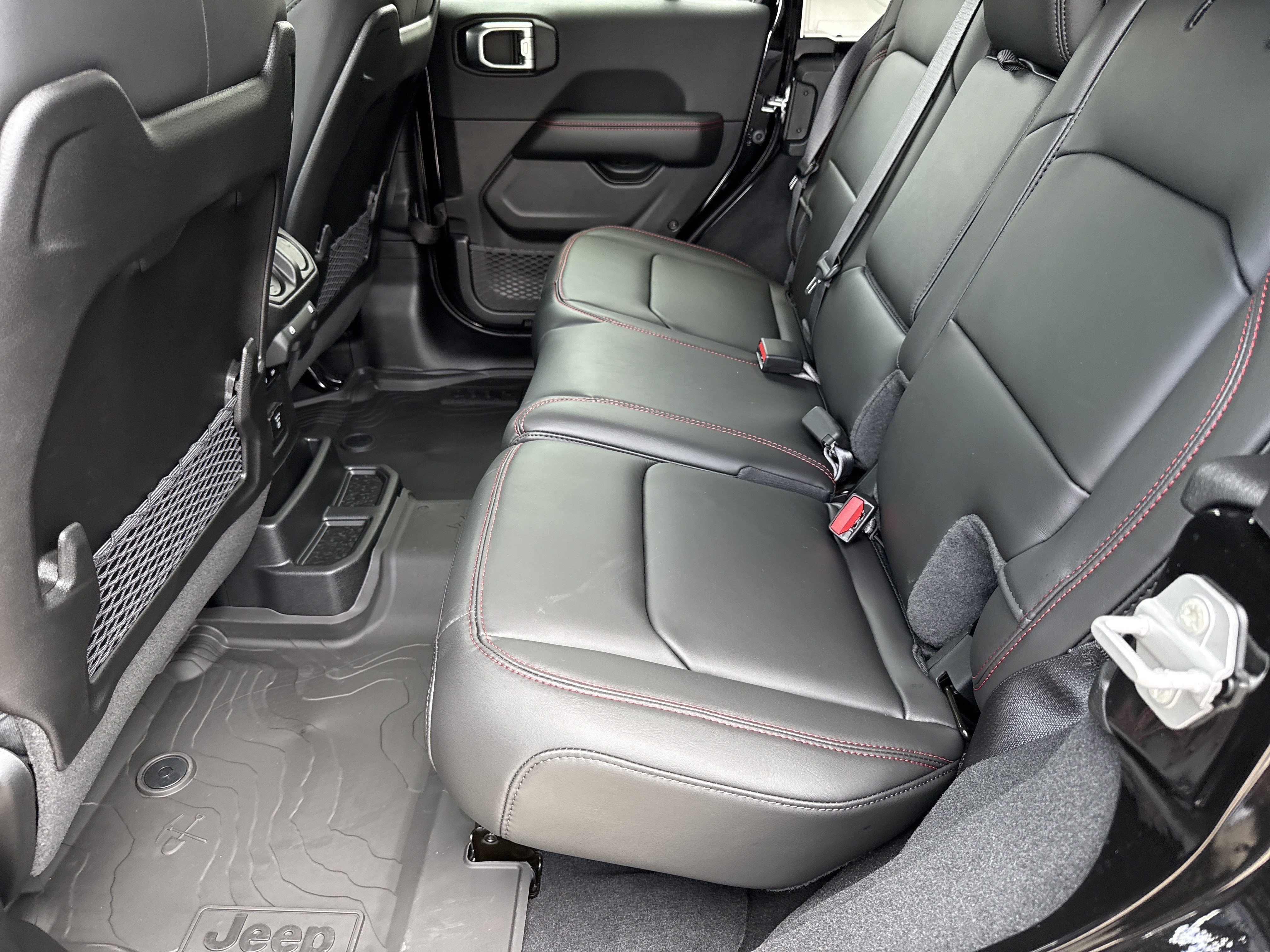 New 2026 Black Clearcoat Jeep Rubicon image 20