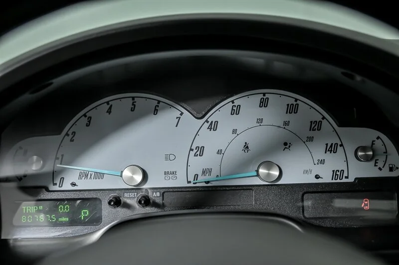 2002 Ford Thunderbird Deluxe - Photo 21