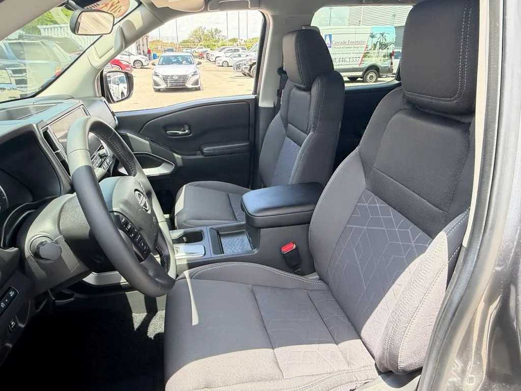 Used 2025 Gray Nissan SV image 10