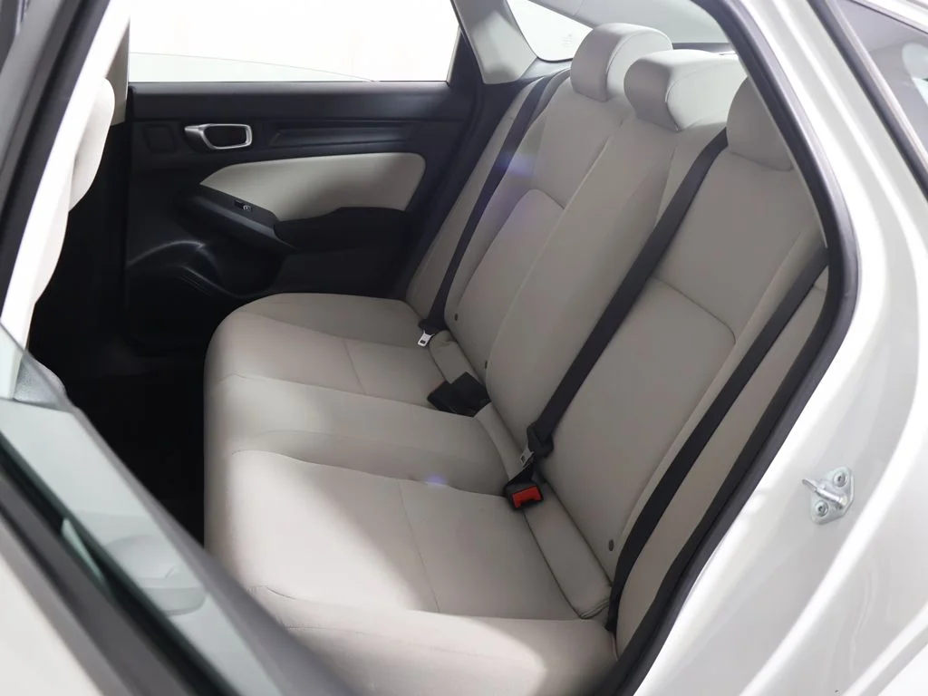Used 2023 White Honda LX image 25