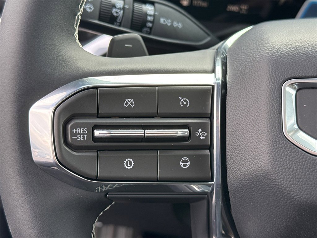 2026 GMC ACADIA - Image 19