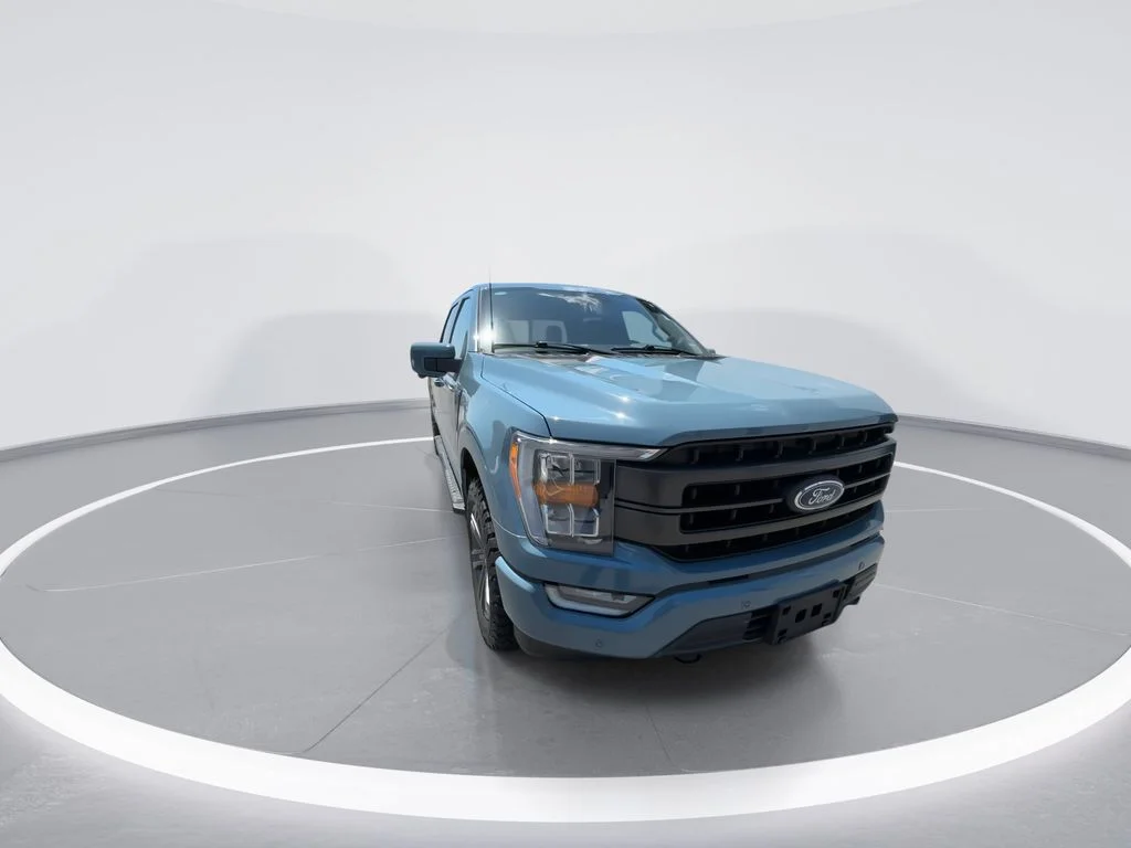Used 2023 Blue Ford Lariat image 3