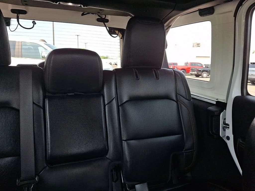 Used 2025 White Jeep 4-Door Sahara 4x4 image 54
