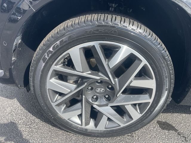 Used 2023 Black Hyundai Calligraphy image 16
