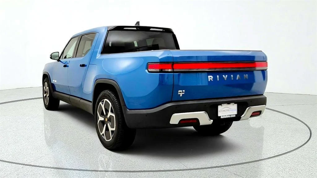 Used 2024 Rivian Blue Rivian Adventure Dual-Motor Large Pack w/ Ocean Coast Vegan Leather image 7