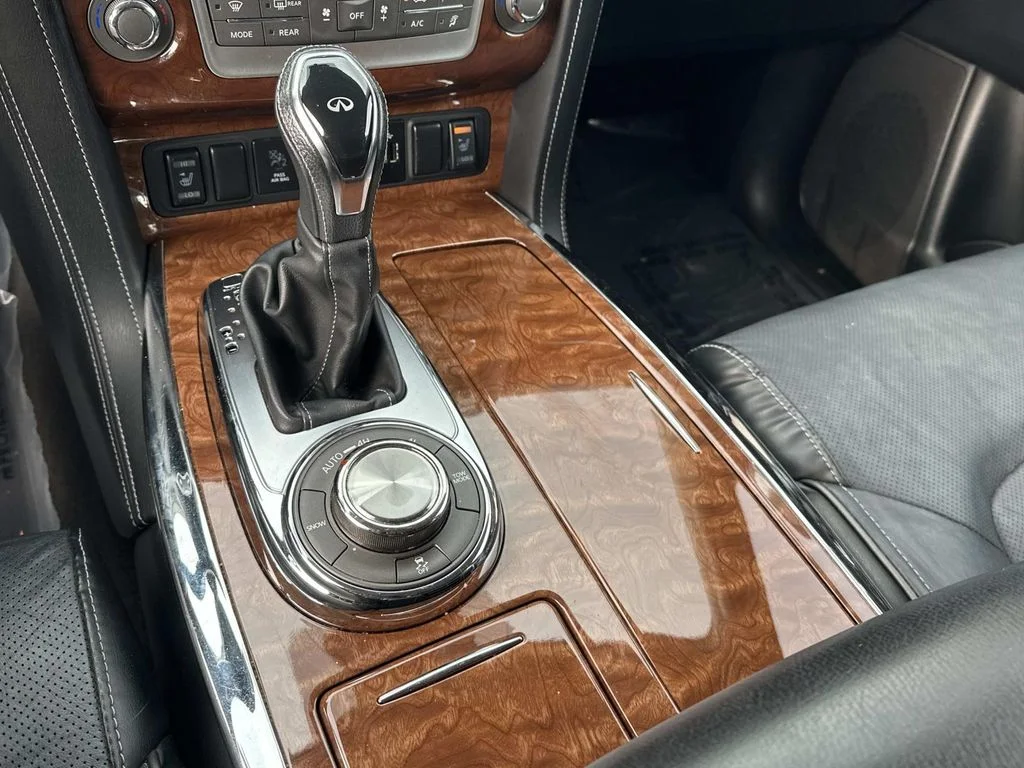 2019 INFINITI QX80 - Photo 27