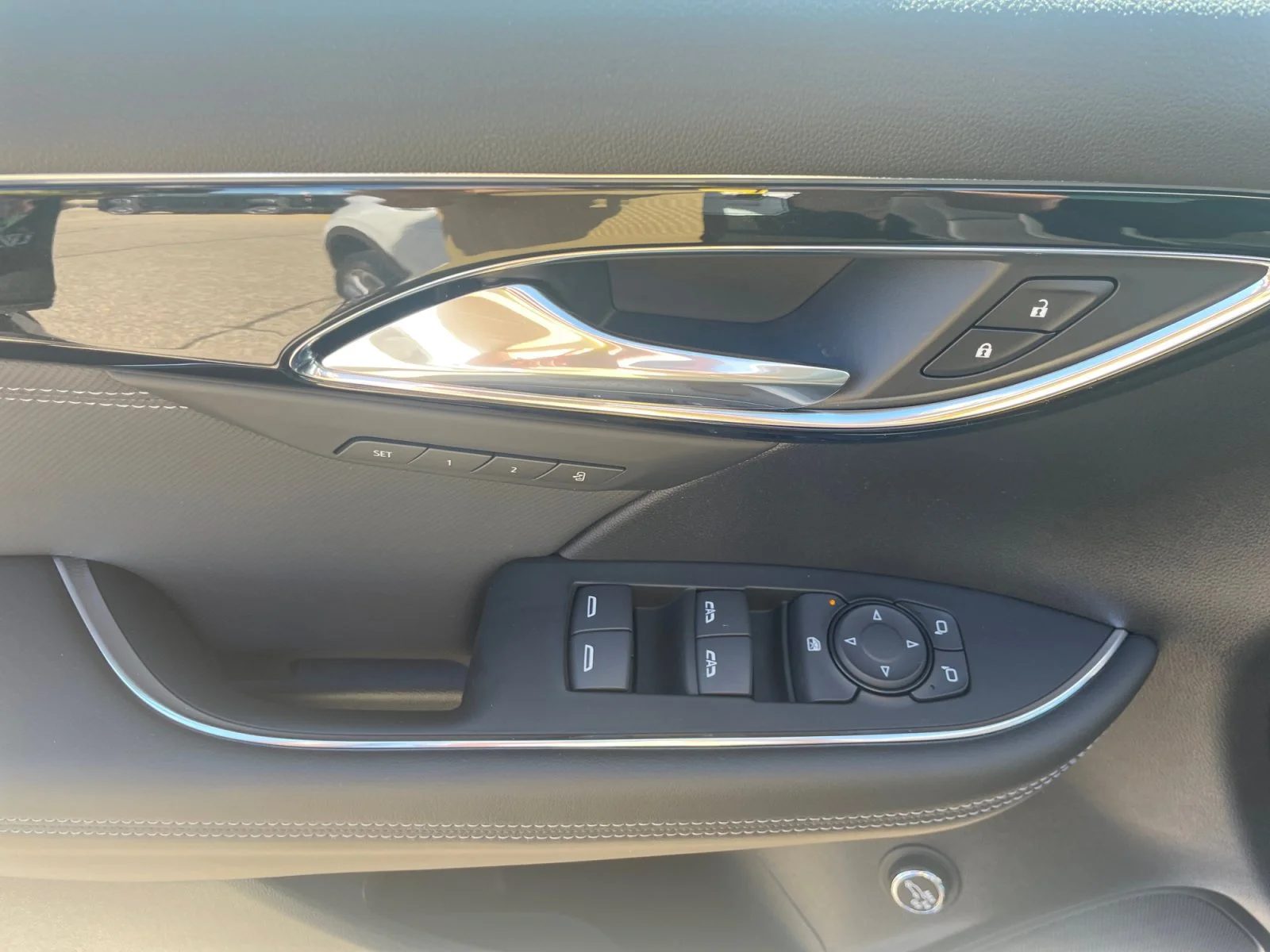 New 2026 Summit White Buick Preferred AWD image 18