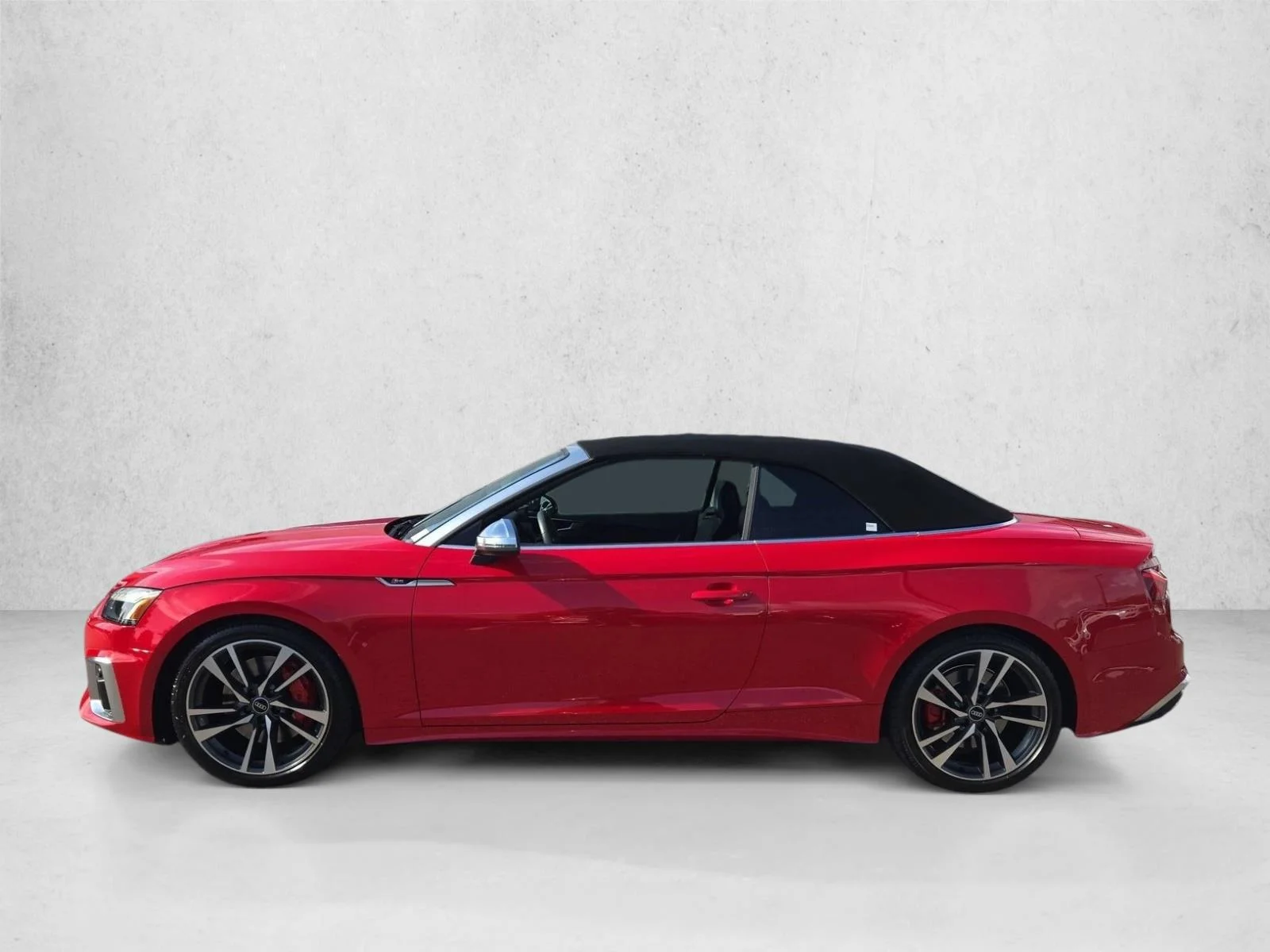 Used 2022 Tango Red Metallic/Black Roof Audi Premium Plus image 9