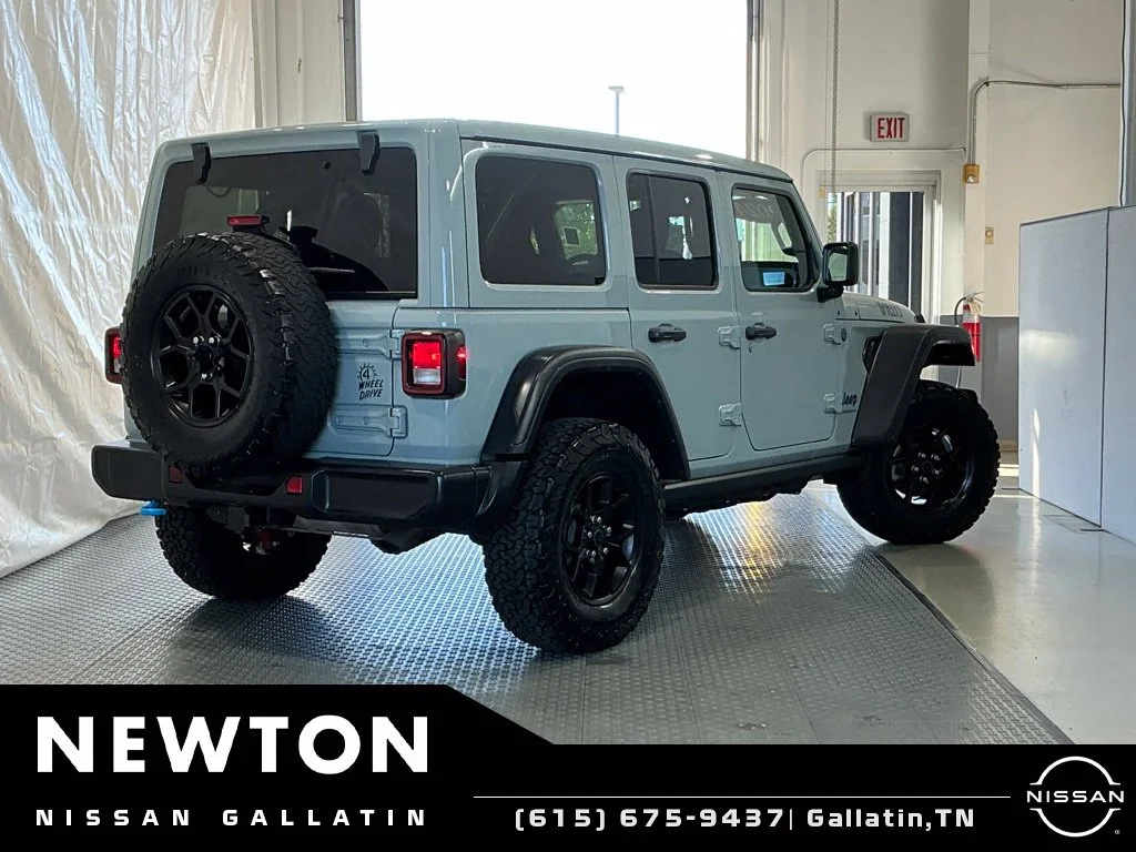 Used 2024 Earl Clearcoat Jeep Willys 4xe image 31