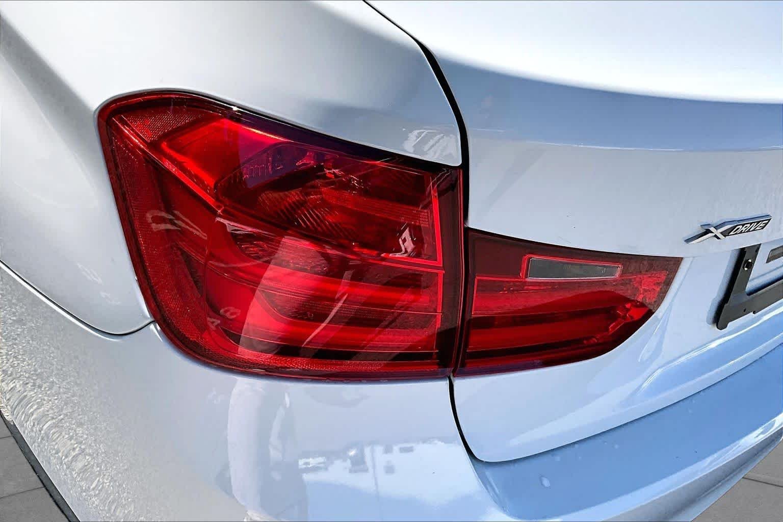 Used 2013 Alpine White BMW 328i xDrive image 28