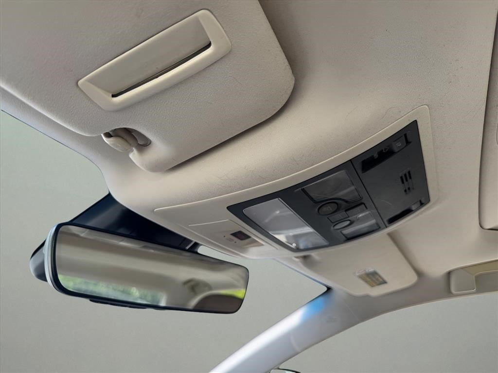 Used 2016 Mica Lexus 350 image 29