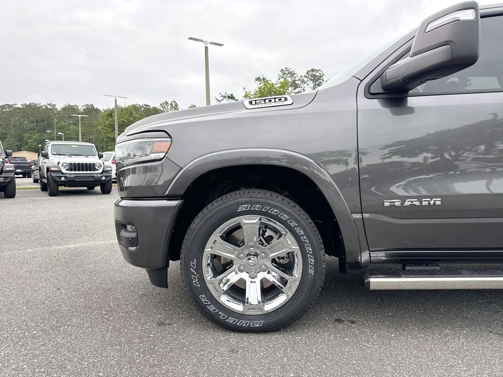 New 2026 Granite Crystal Metallic Clear-Coat Exterior Paint RAM Big Horn/Lone Star image 13