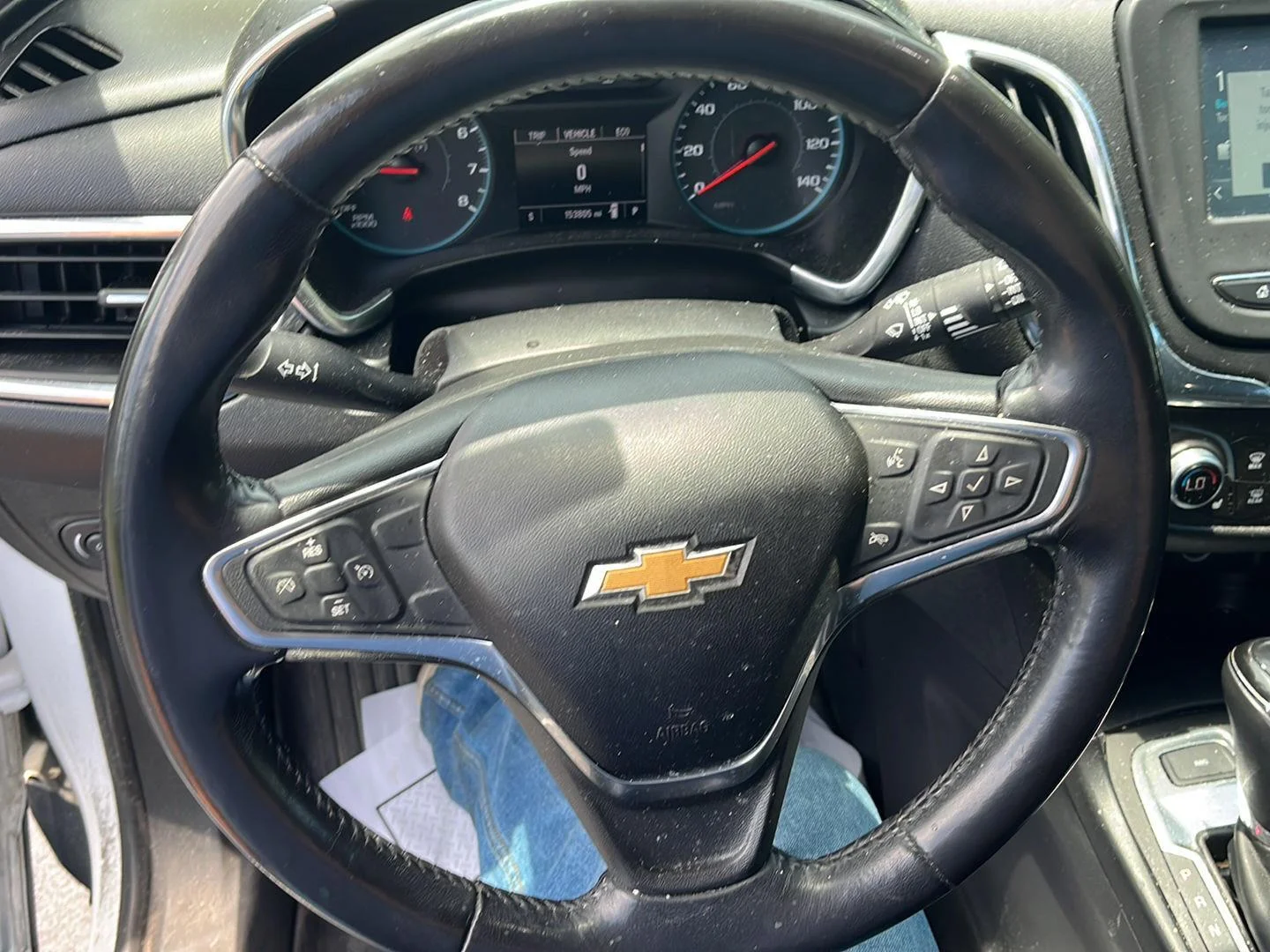 Used 2018 SUMMIT WHITE Chevrolet LT image 10