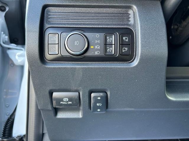 New 2026 Oxford White Ford Lariat image 71