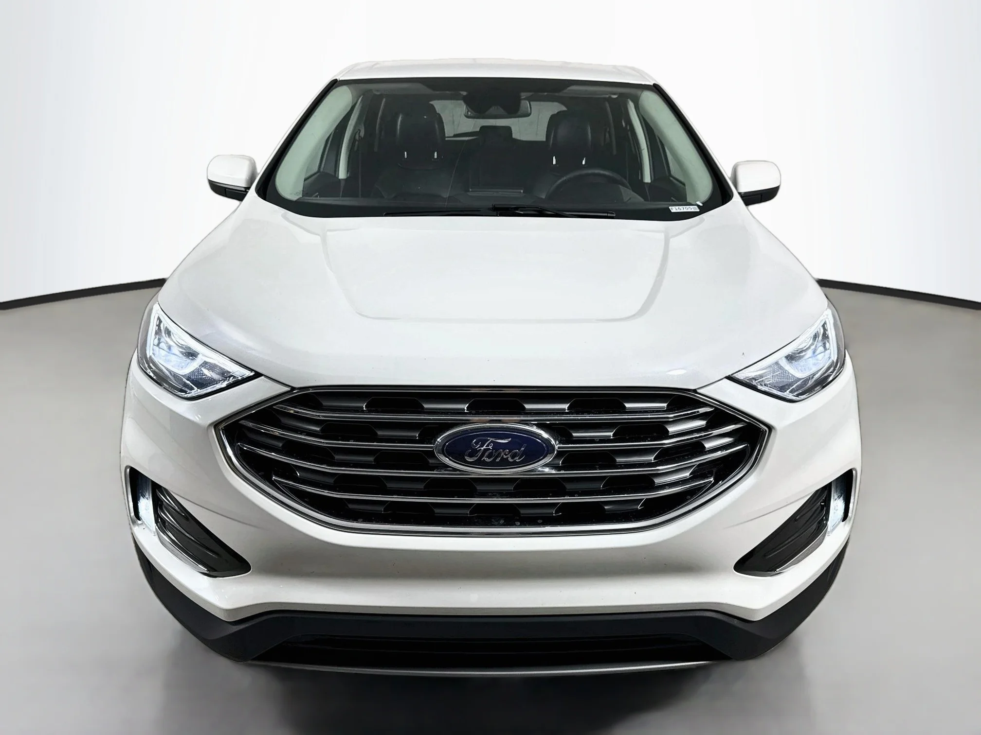 Used 2022 Star White Metallic Tri-Coat Ford SEL image 2