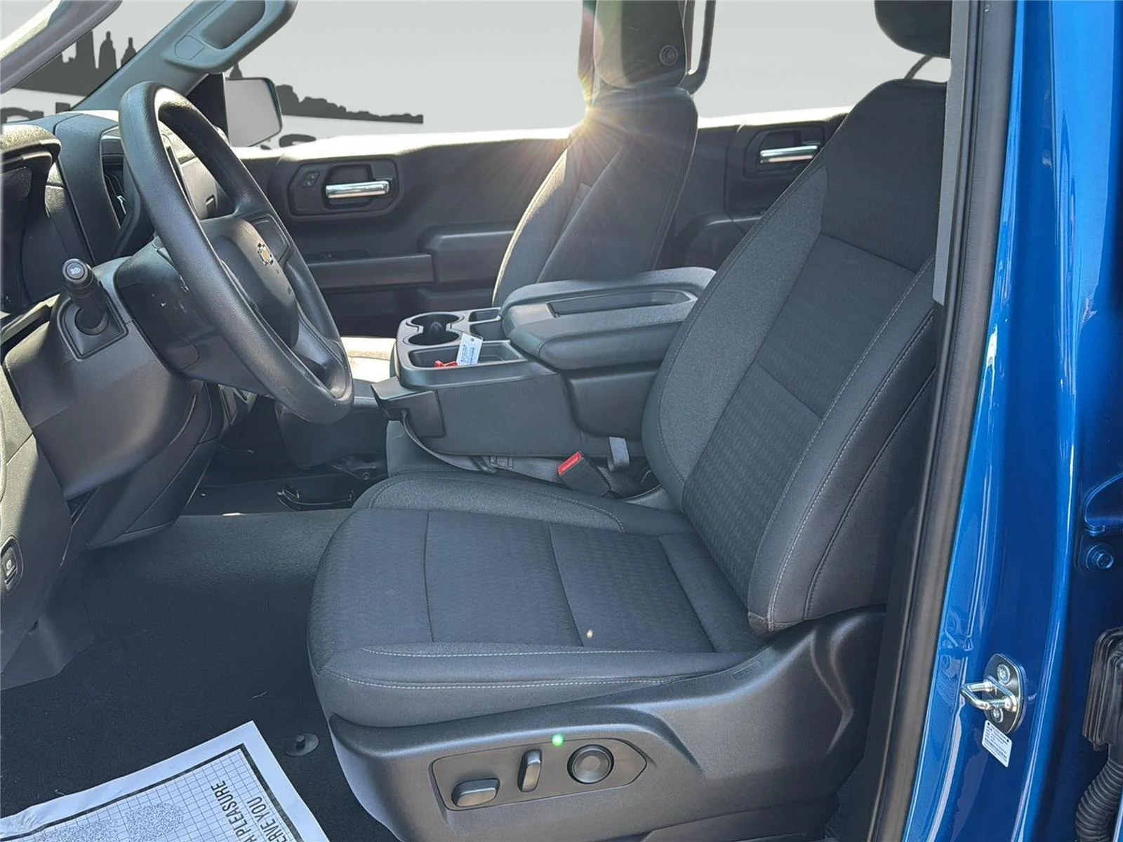 Used 2023 Glacier Blue Metallic Chevrolet Custom image 16