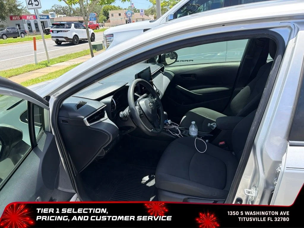 Used 2022 Silver Toyota LE image 7