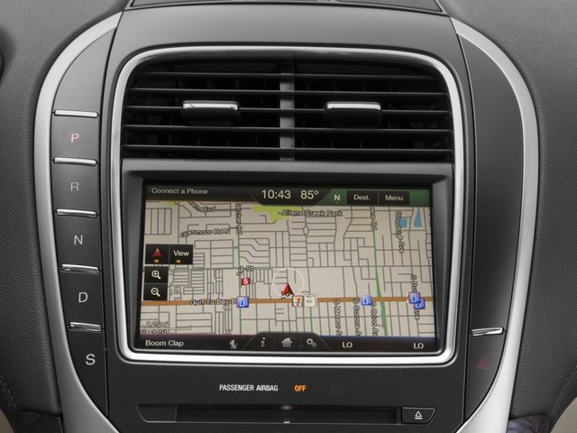 Used 2017 Black Lincoln Reserve image 18