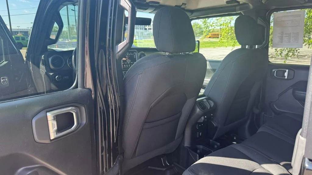 Used 2021 Black Jeep Willys image 36