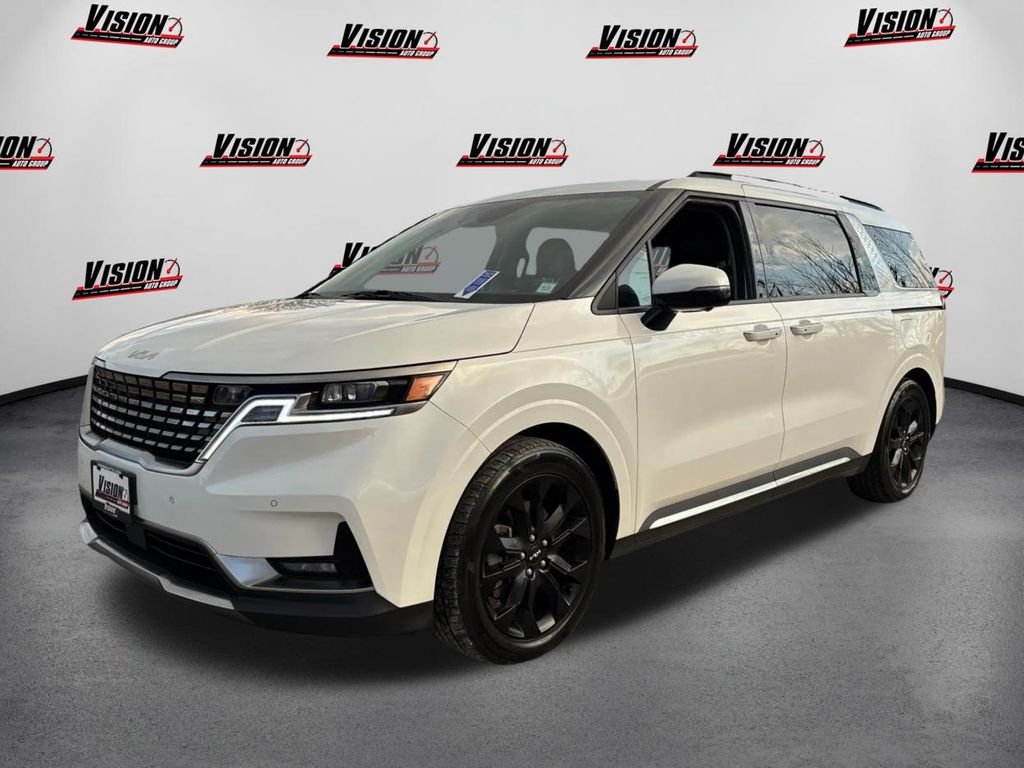 Used 2023 White Kia SX Prestige image 1