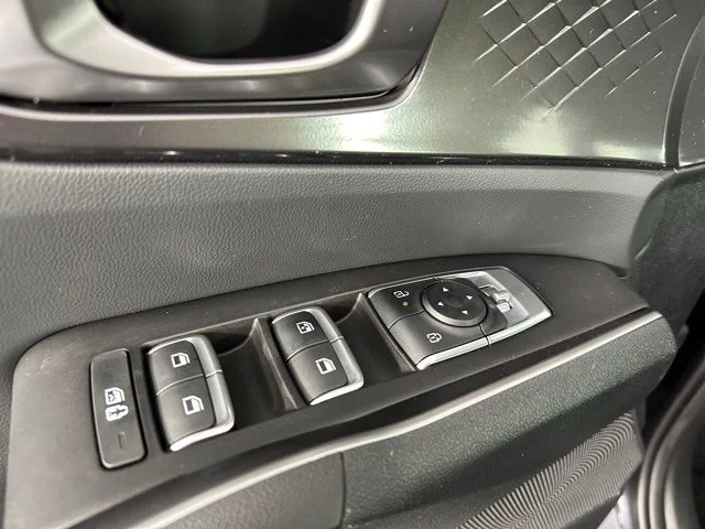 2025 Kia Sorento EX - Photo 31