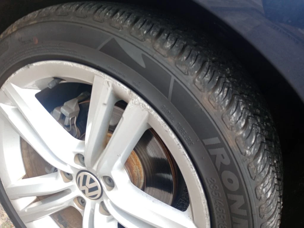 Used 2014 Blue Volkswagen SEL Premium image 7