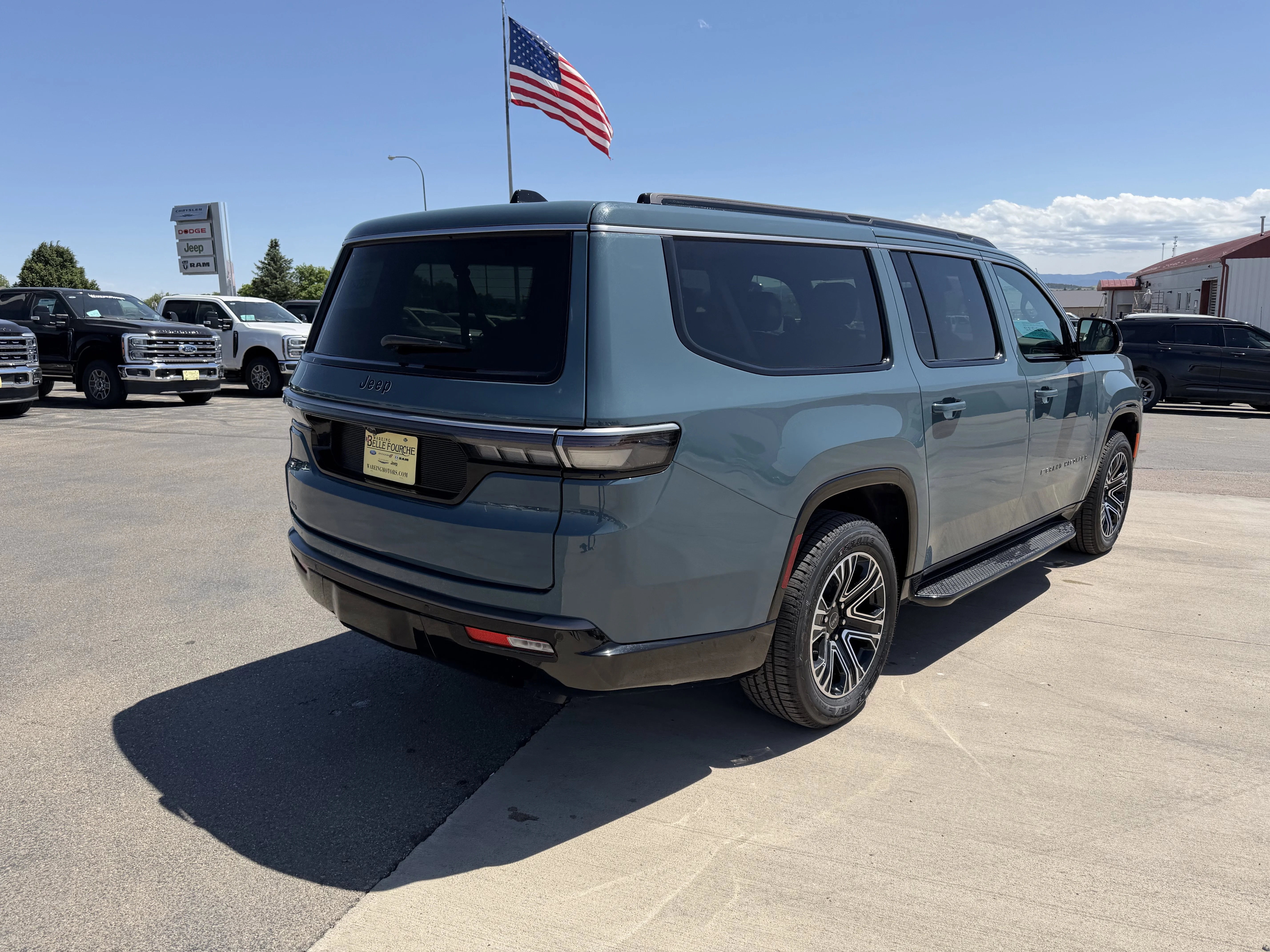 New 2026 Steel Blue Exterior Paint Jeep  image 3