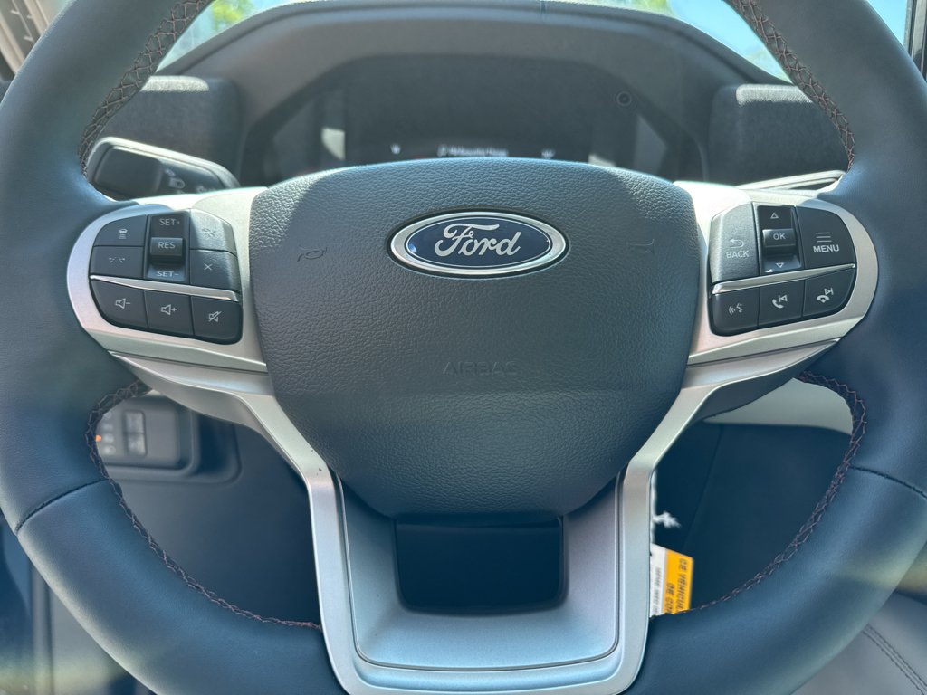 New 2026 Vapor Blue Metallic Ford Active w/200A Pkg image 19
