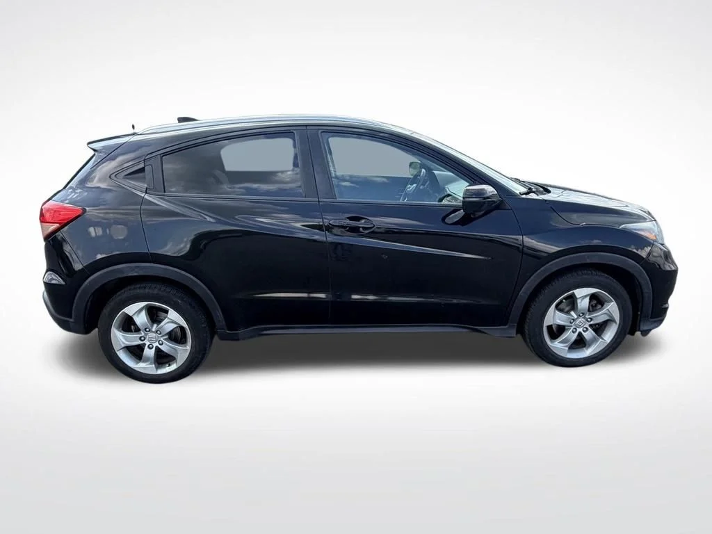 Used 2016 Black Honda EX-L image 6