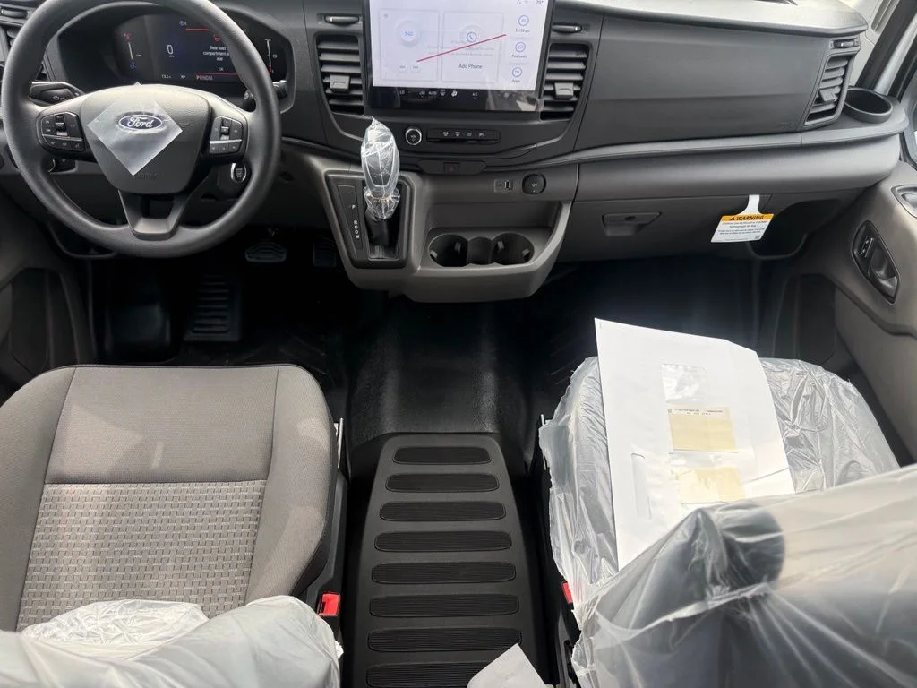 New 2026 Oxford White Ford Cargo Van image 40