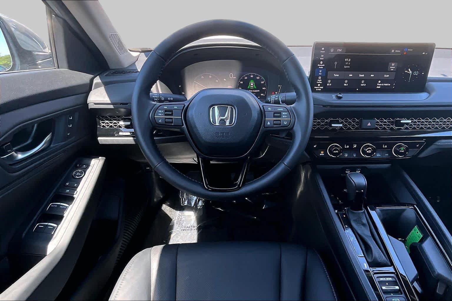 Certified Used 2026 Urban Gray Pearl Honda EX-L image 6