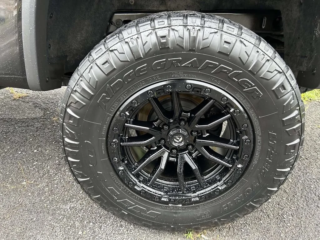 Used 2017 BLACK Chevrolet 4WD ZR2 image 10
