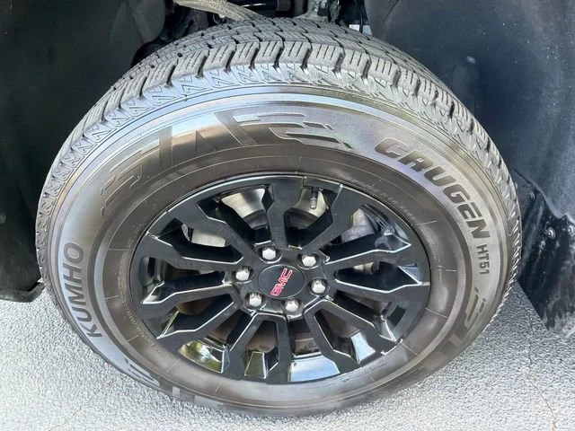 Used 2022 Summit White GMC AT4X image 11