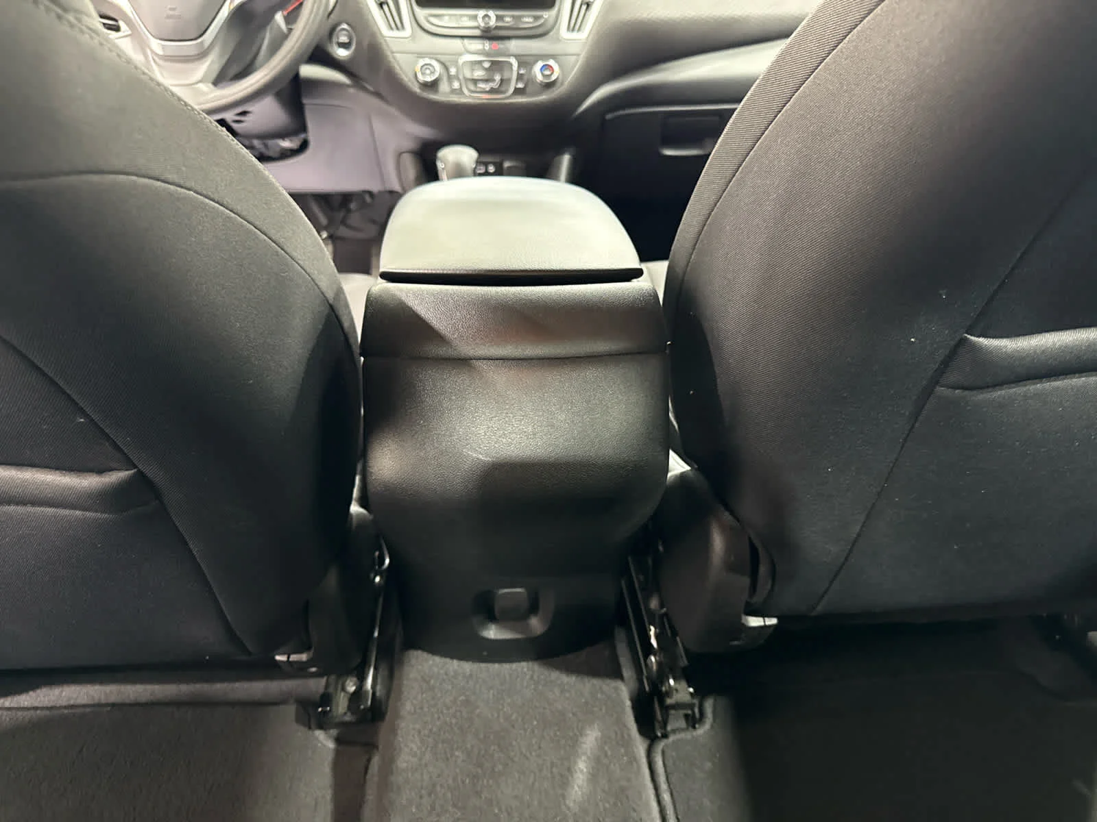 Used 2022 MINERAL GRAY METALLIC Chevrolet LS image 13