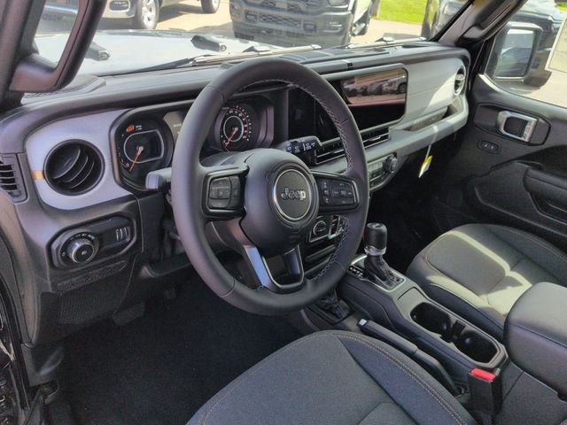New 2026 Black Clear-Coat Exterior Paint Jeep Sport S image 9