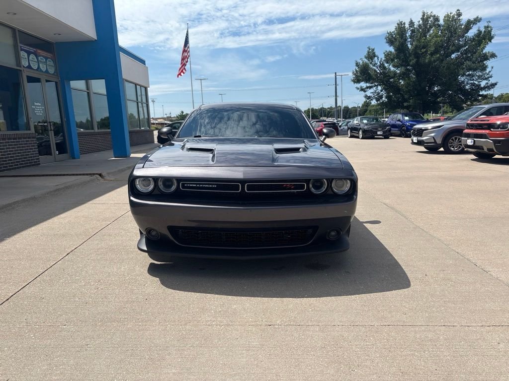 2C3CDZFJ8FH750034