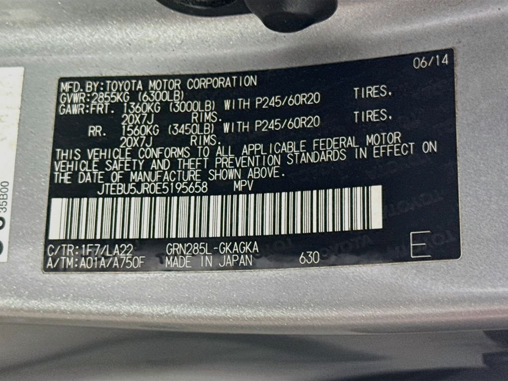 Used 2014 Classic Silver Metallic Toyota Limited image 31