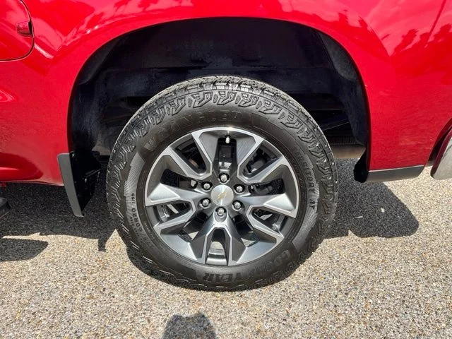 Used 2024 Red Chevrolet LT image 10