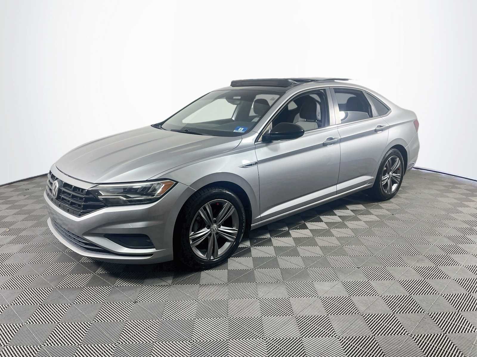 2020 Volkswagen Jetta R-Line