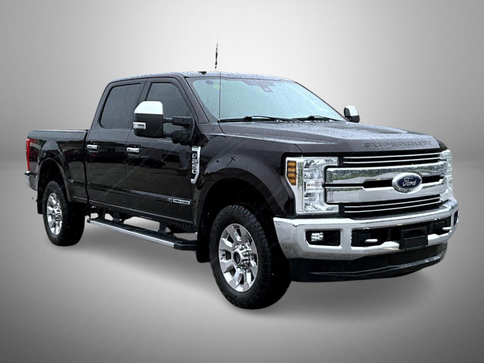 Used 2019 Red Ford Lariat image 3