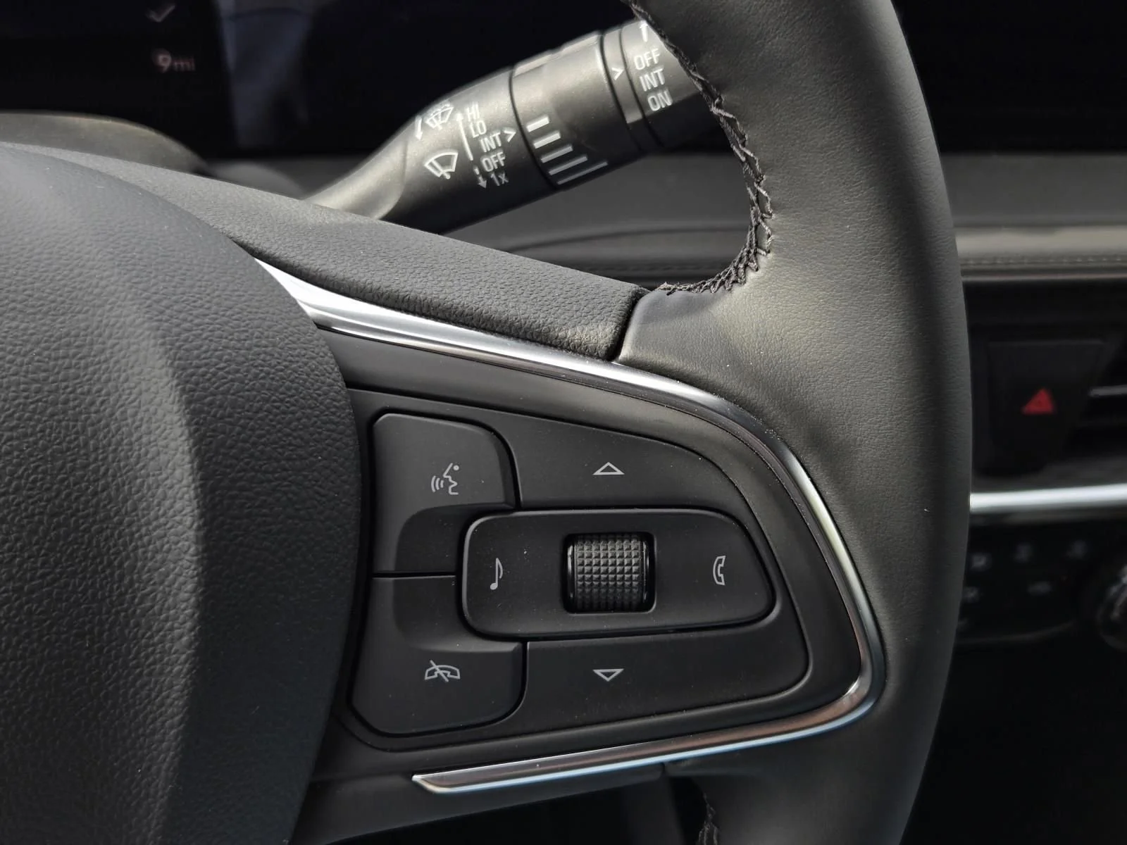 2026 Buick Encore GX Sport Touring - Photo 15