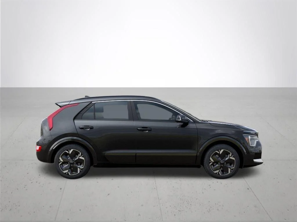 New 2026 Interstellar Gray Kia WIND image 7