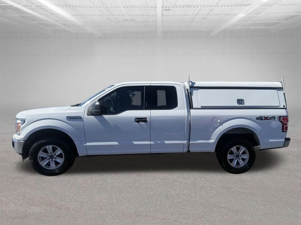 Used 2018 White Ford XLT image 9