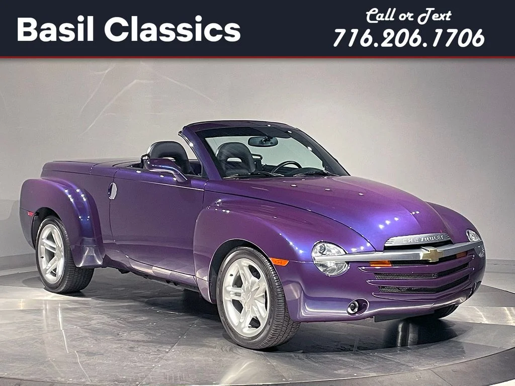 2003 Chevrolet SSR LS's photo
