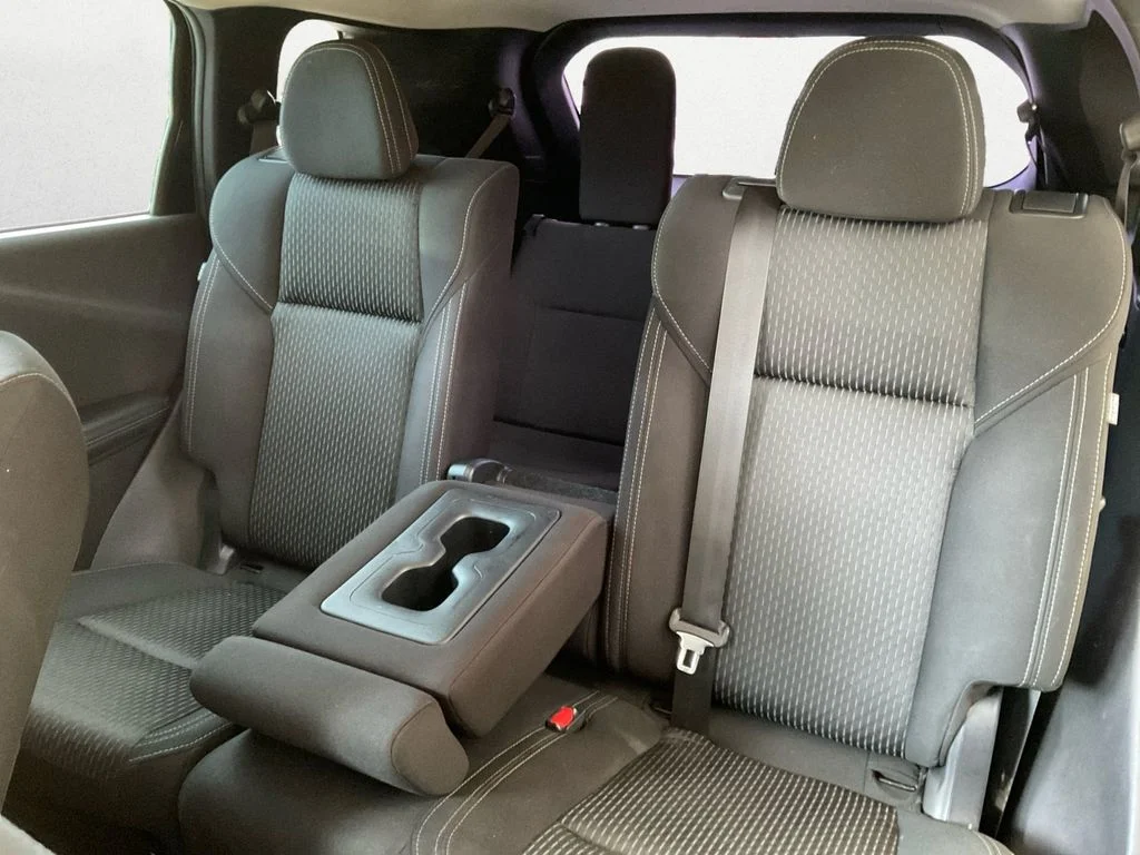 Used 2022 Black Mitsubishi ES image 9
