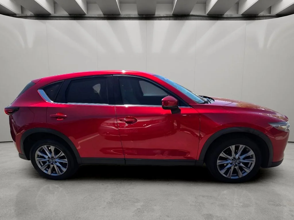 Used 2021 Soul Red Crystal Metallic Mazda Grand Touring image 11