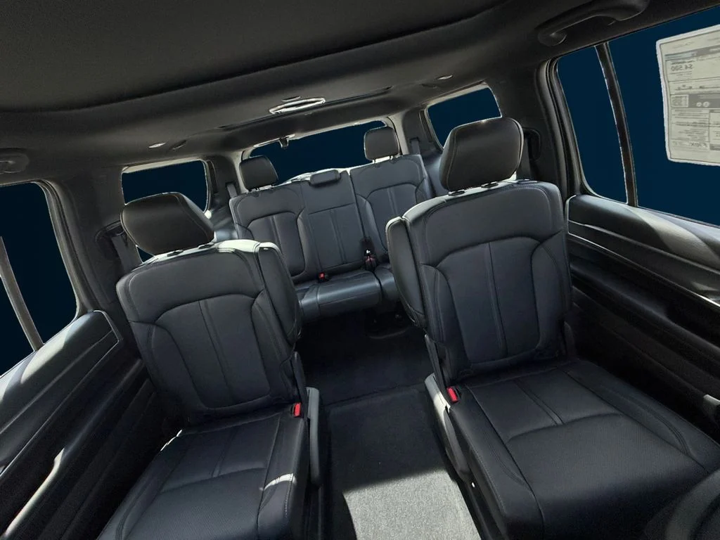 New 2026 Black Jeep  image 18
