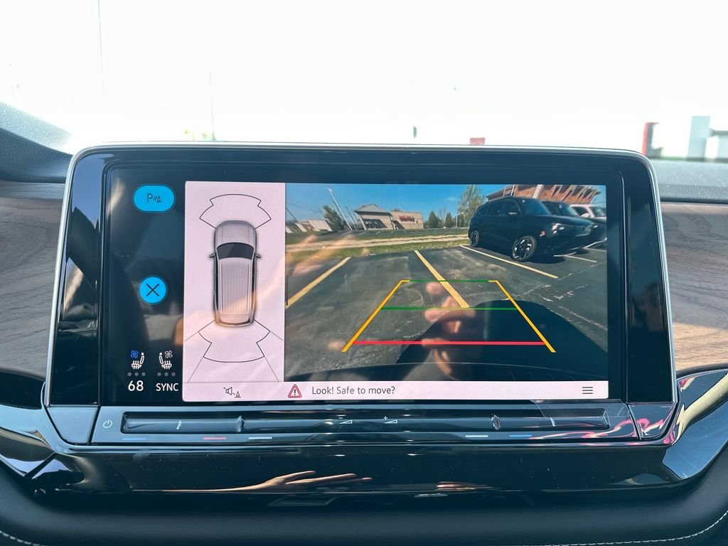2026 Volkswagen Atlas SE w/Tech - Photo 21