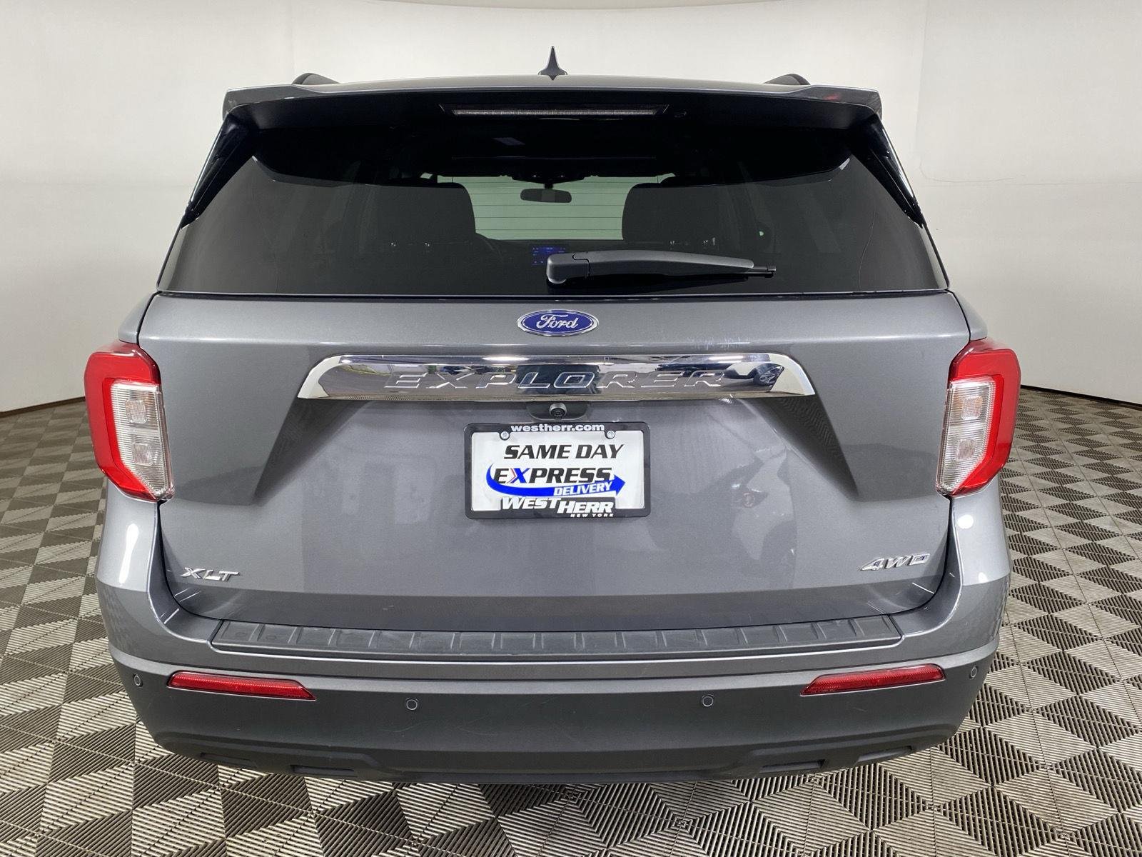 Used 2024 Carbonized Gray Ford XLT image 6