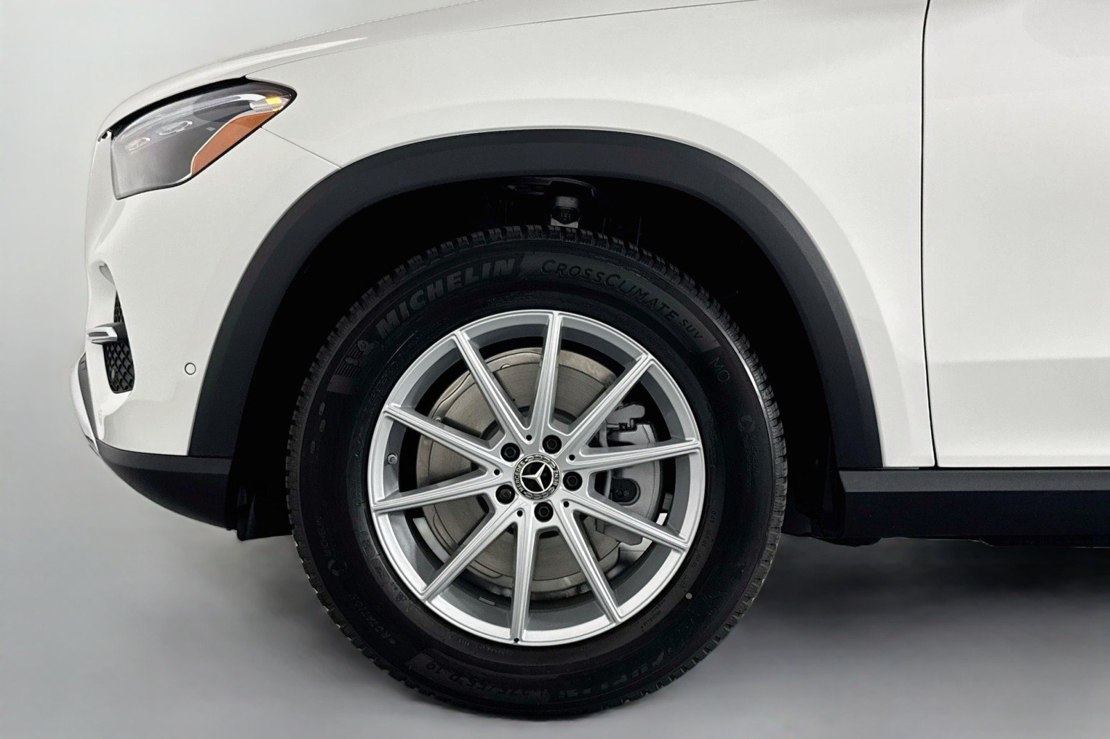 Certified Used 2026 Polar White Mercedes-Benz 350 image 11